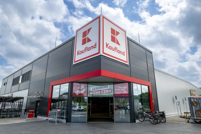 Kaufland finančne podporil centrum pre deti a rodiny v Bytči